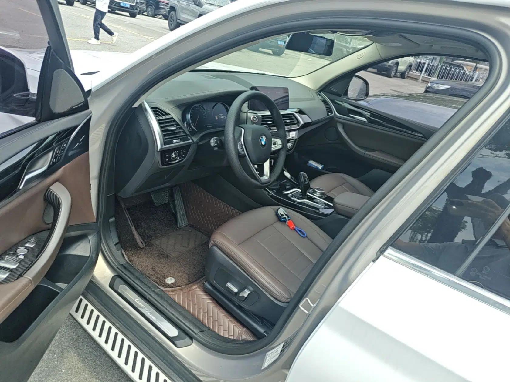 BMW X3 2018 xDrive25i Luxury Package China V — миниатюра 18