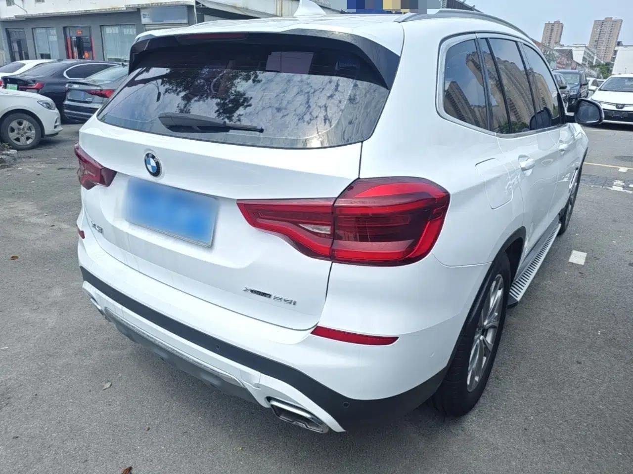 BMW X3 2018 xDrive25i Luxury Package China V — миниатюра 6