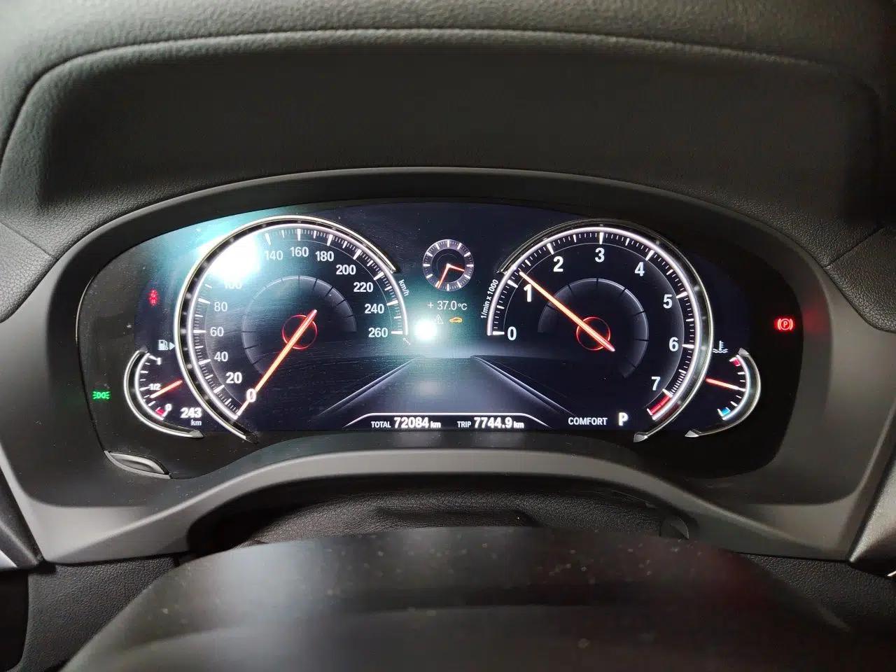 BMW X3 2018 xDrive30i Luxury Model M Sport Package China V — миниатюра 11