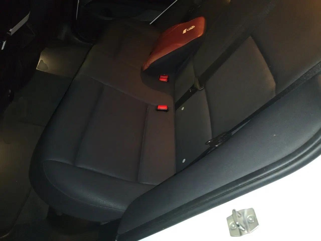 BMW X3 2016 sDrive20i — миниатюра 17