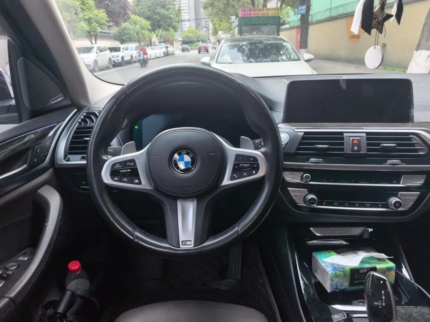 BMW X3 2020 xDrive30i Luxury Model with M Sport Package — миниатюра 10