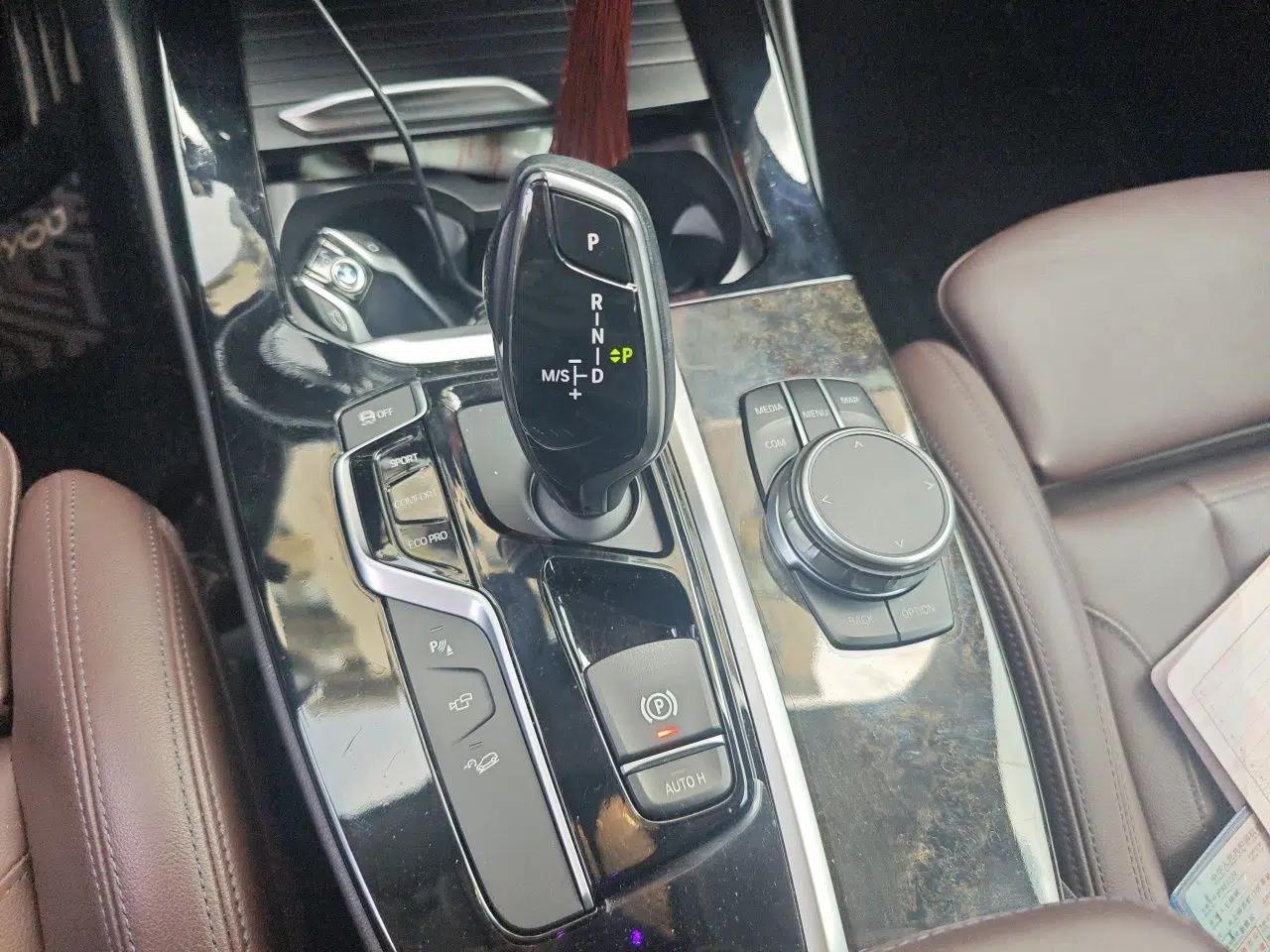 BMW X3 2018 xDrive30i Luxury Model M Sport Package China V — миниатюра 14