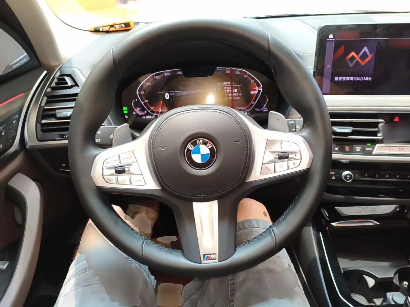 BMW X3 2023 Restyled xDrive30i Leading Edition M Night Sky Package — миниатюра 13