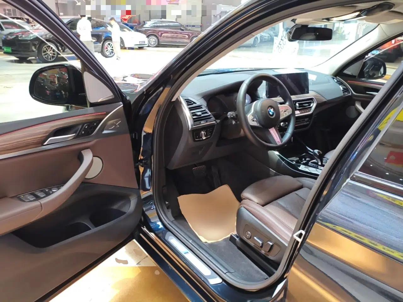 BMW X3 2023 Restyled xDrive30i Leading Edition M Night Sky Package — миниатюра 18