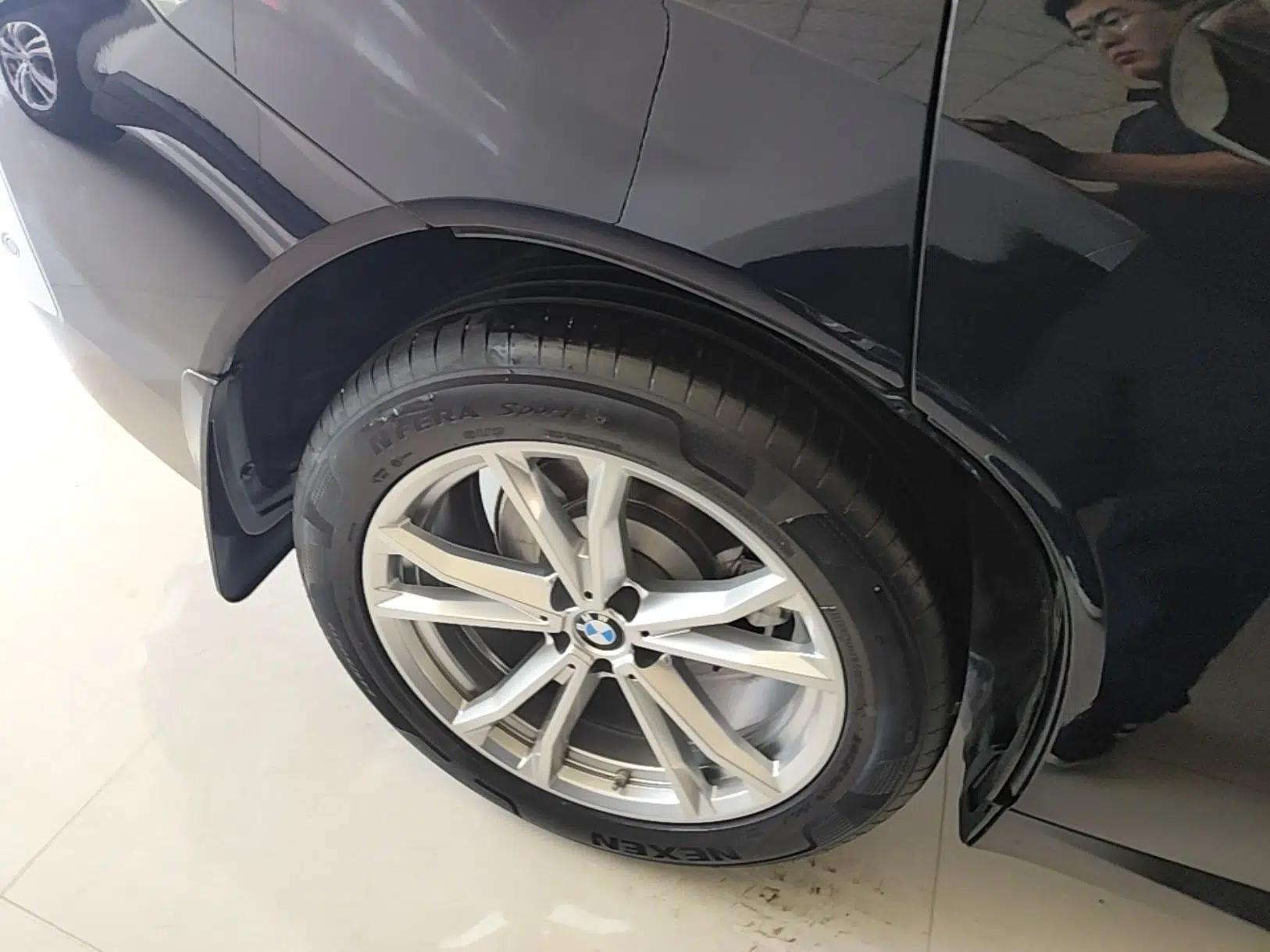 BMW X3 2025 xDrive25L Luxury Package — миниатюра 11