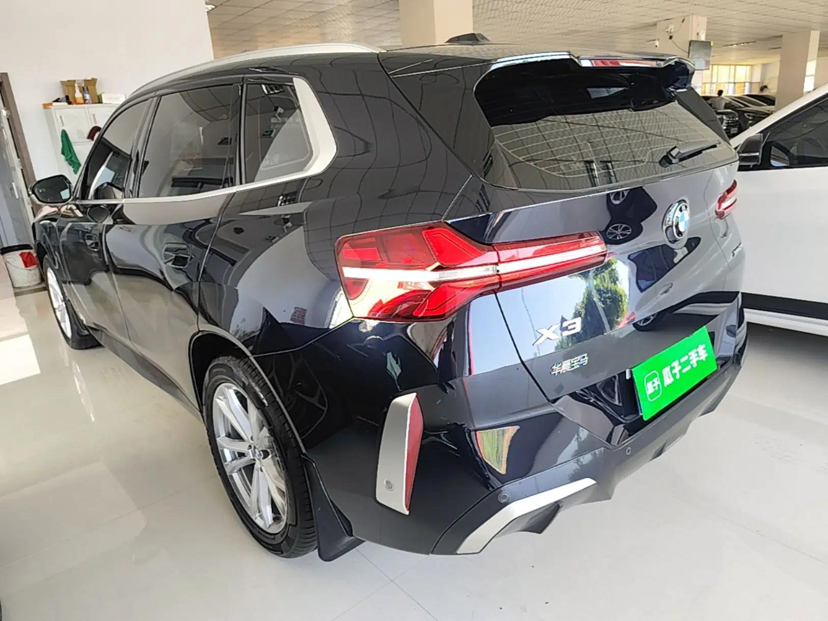 BMW X3 2025 xDrive25L Luxury Package — миниатюра 4
