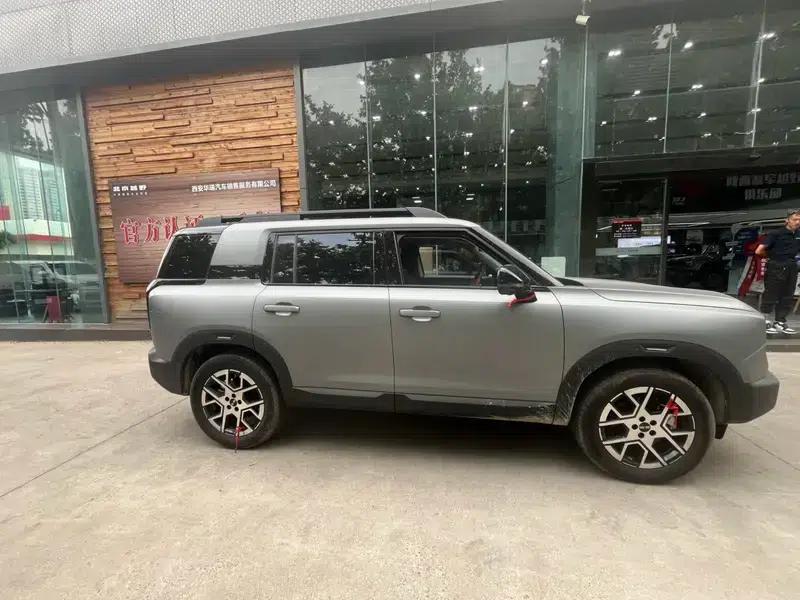 Beijing BJ30 2026 Traveler 1.5T DHT Hybrid Advanced Edition — миниатюра 5