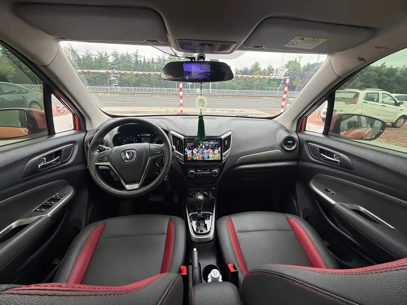 Changan CS15 2016 1.5L Automatic Fashion Edition — миниатюра 9