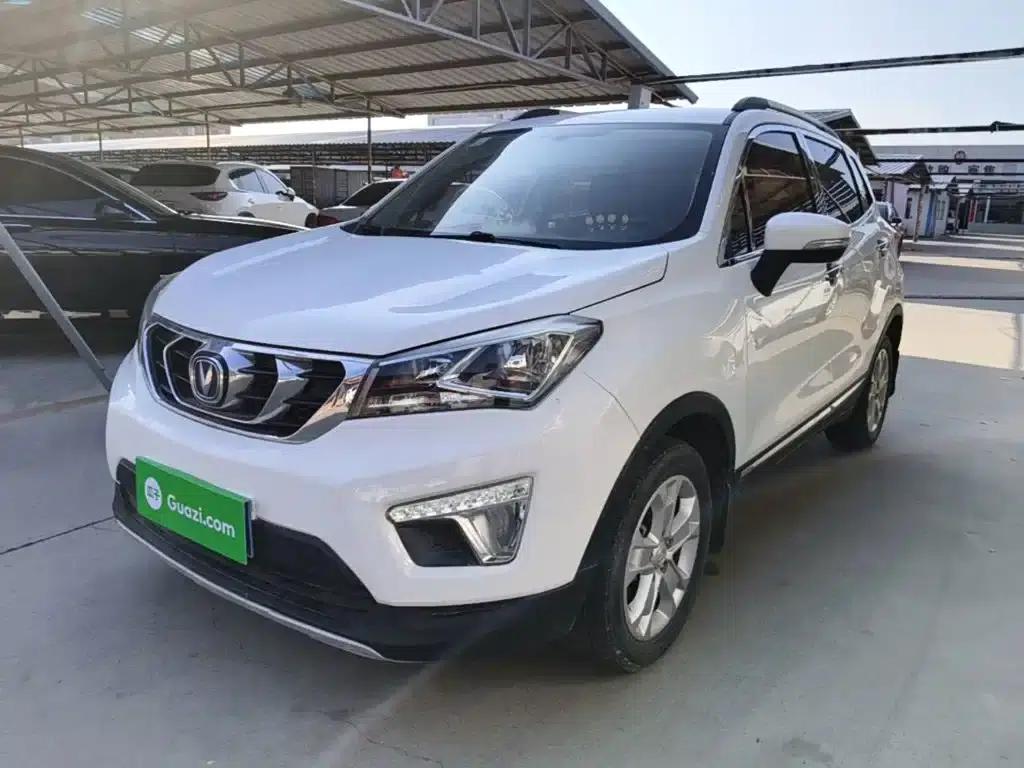 Changan CS15 2016 1.5L Manual Deluxe Edition — миниатюра 1