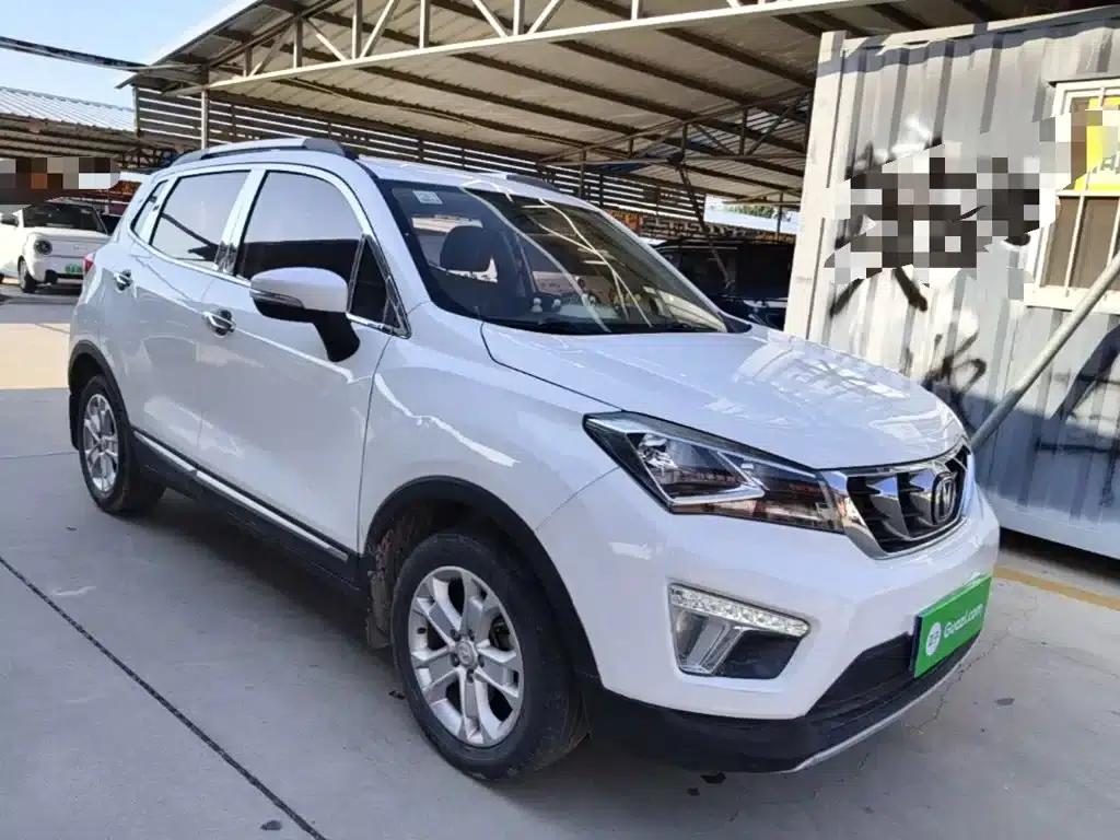Changan CS15 2016 1.5L Manual Deluxe Edition — миниатюра 4