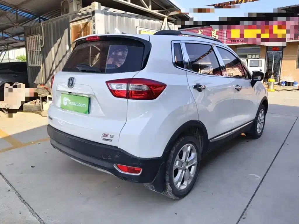 Changan CS15 2016 1.5L Manual Deluxe Edition — миниатюра 7
