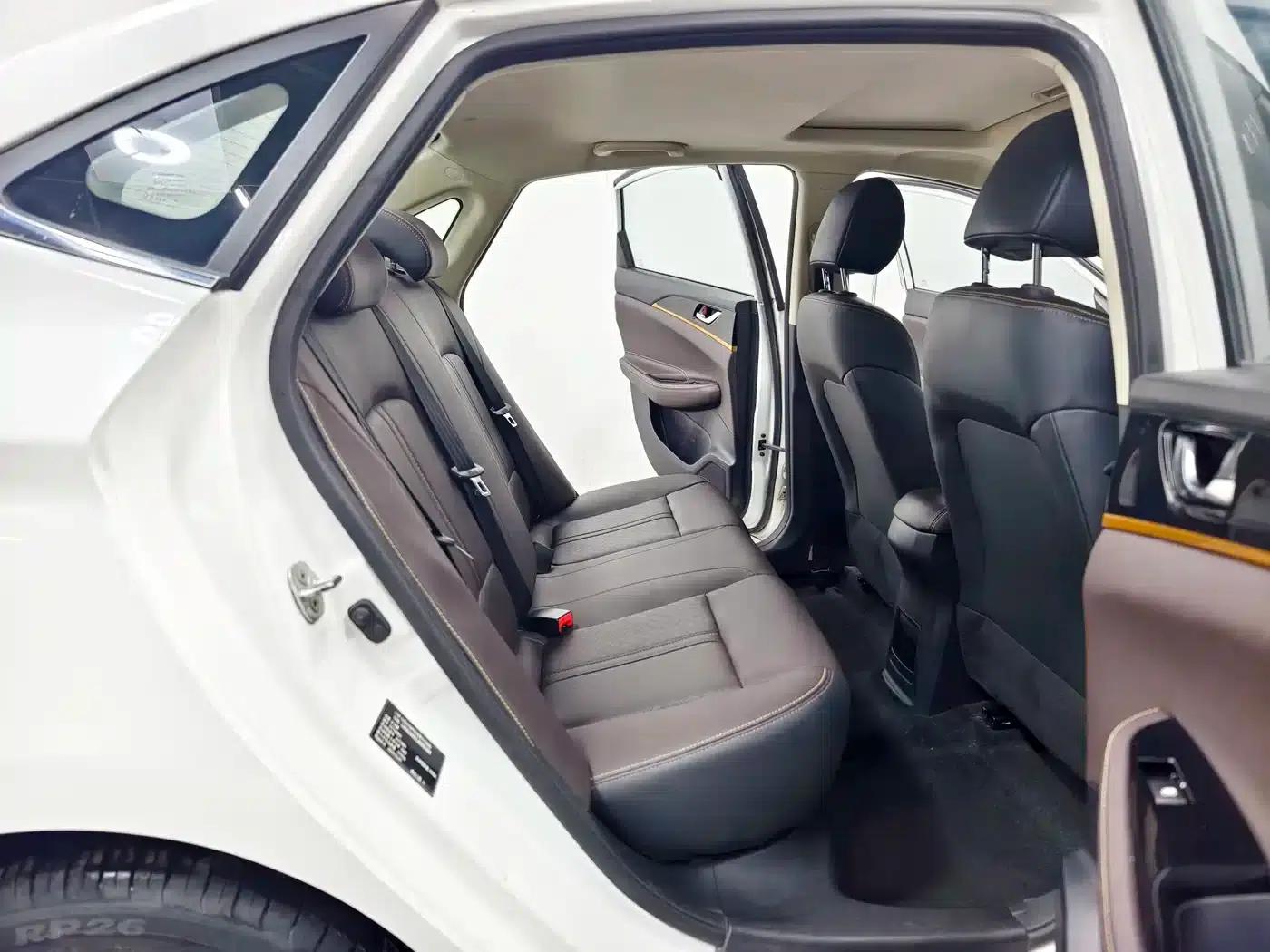 Changan Eado DT 2018 1.6L Automatic Smart Edition — миниатюра 16