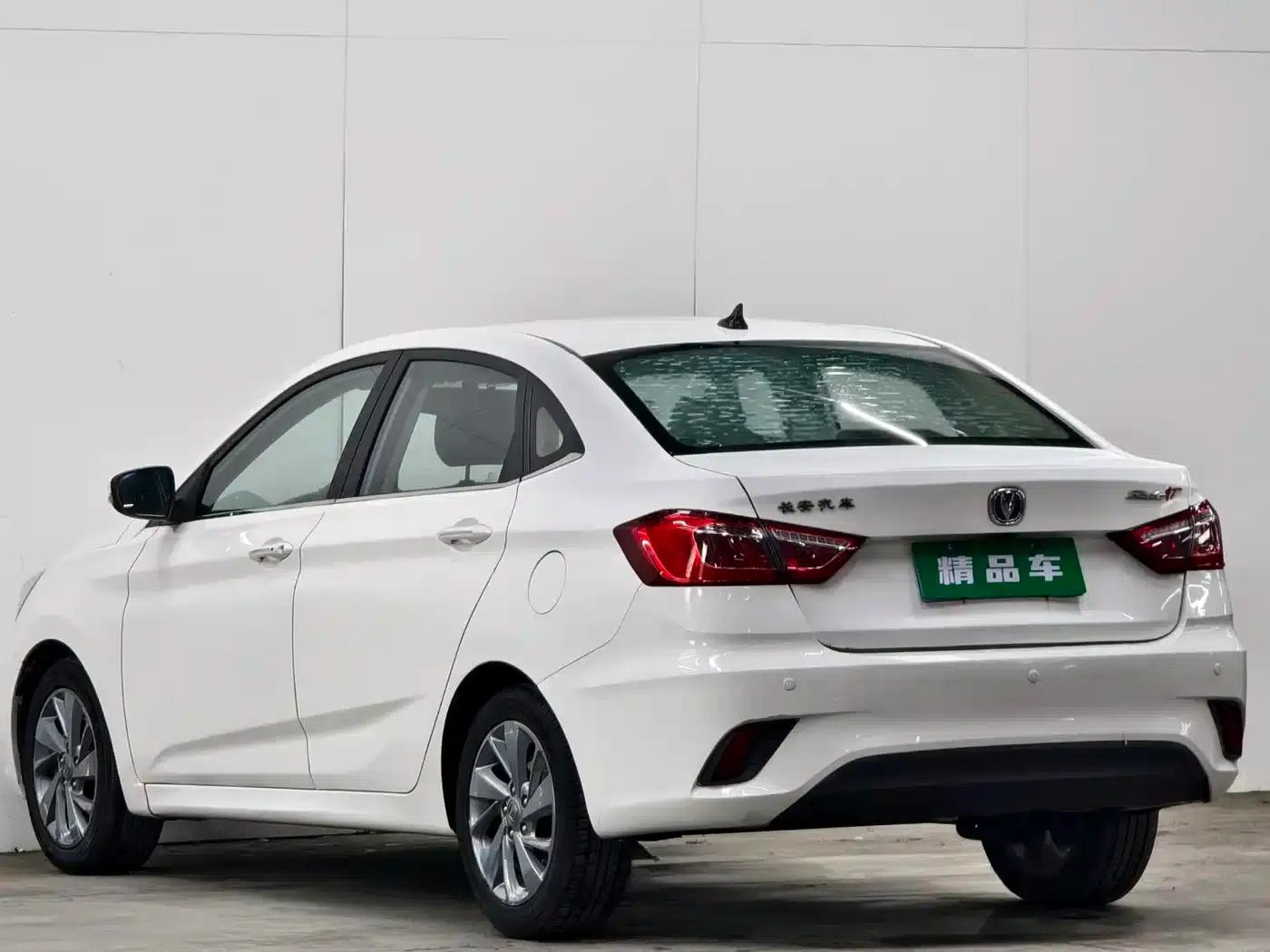 Changan Eado DT 2018 1.6L Automatic Smart Edition — миниатюра 6