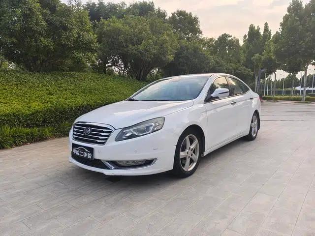 Besturn B70 2014 2.0L Automatic Luxury Edition