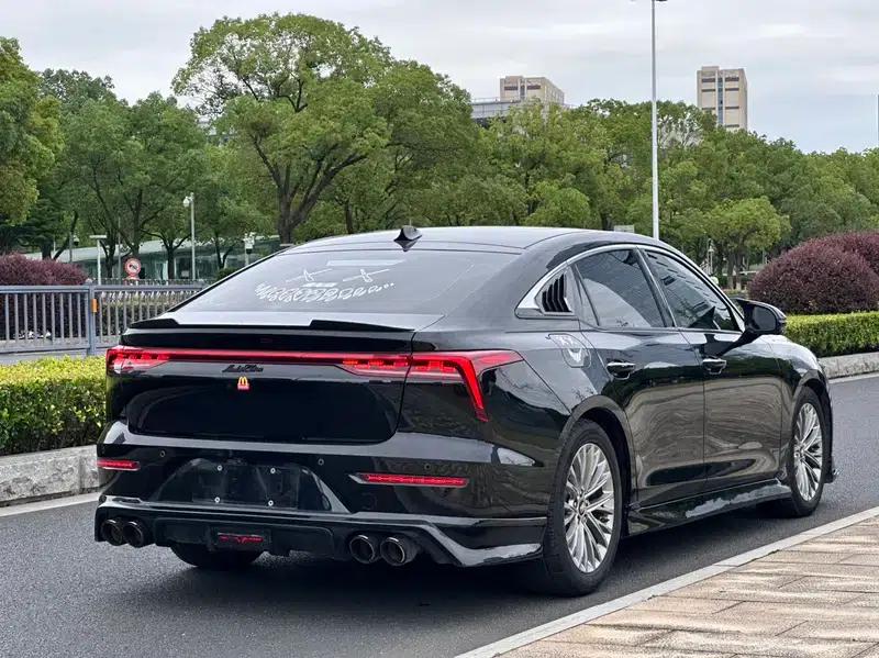 Bestune B70 2023 Third Generation 1.5T Automatic Enjoyment Edition 70th Anniversary Edition — миниатюра 6