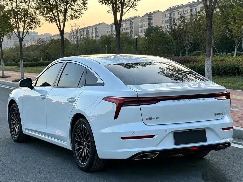 Bestune B70 2022 Model, Third Generation, 1.5T Automatic Enjoyment Edition — миниатюра 4