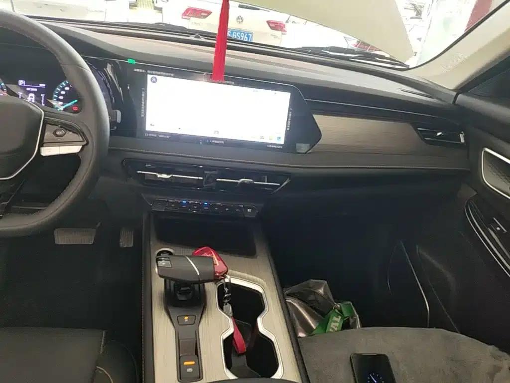 Changan X7 PLUS 2024 1.5T Automatic Smart Enjoyment 5-seater — миниатюра 13