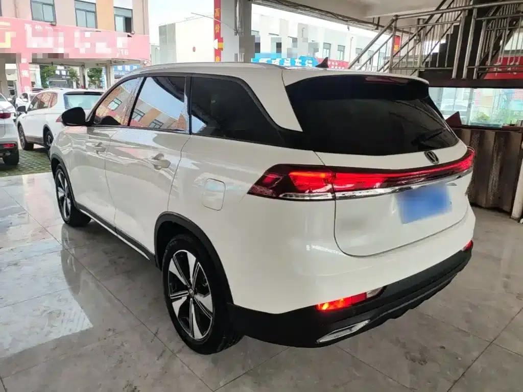 Changan X7 PLUS 2024 1.5T Automatic Smart Enjoyment 5-seater — миниатюра 5