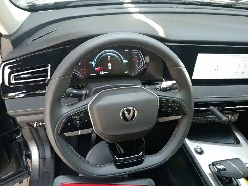 Changan X7 PLUS 2024 1.5T Automatic Premium 7-seater — миниатюра 11