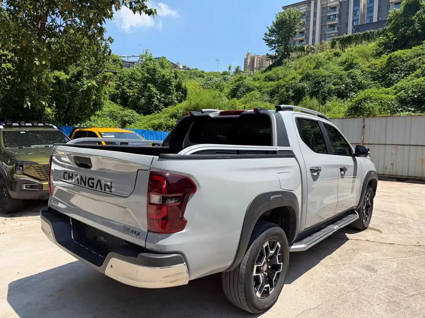 Changan Hunter 2024 Knight Edition Flagship Dual Motor Four-Wheel Drive Standard Box — миниатюра 4