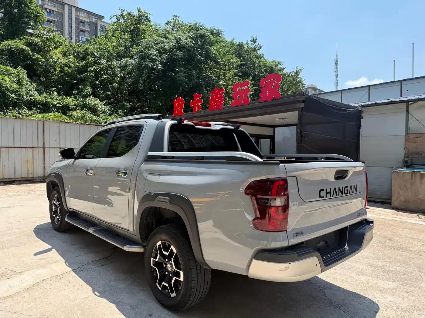 Changan Hunter 2024 Knight Edition Flagship Dual Motor Four-Wheel Drive Standard Box — миниатюра 6