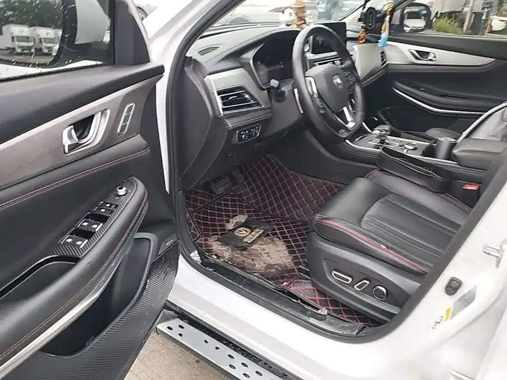 Changan CS75 New Energy 2018 1.5T PHEV Entry-level Model — миниатюра 16