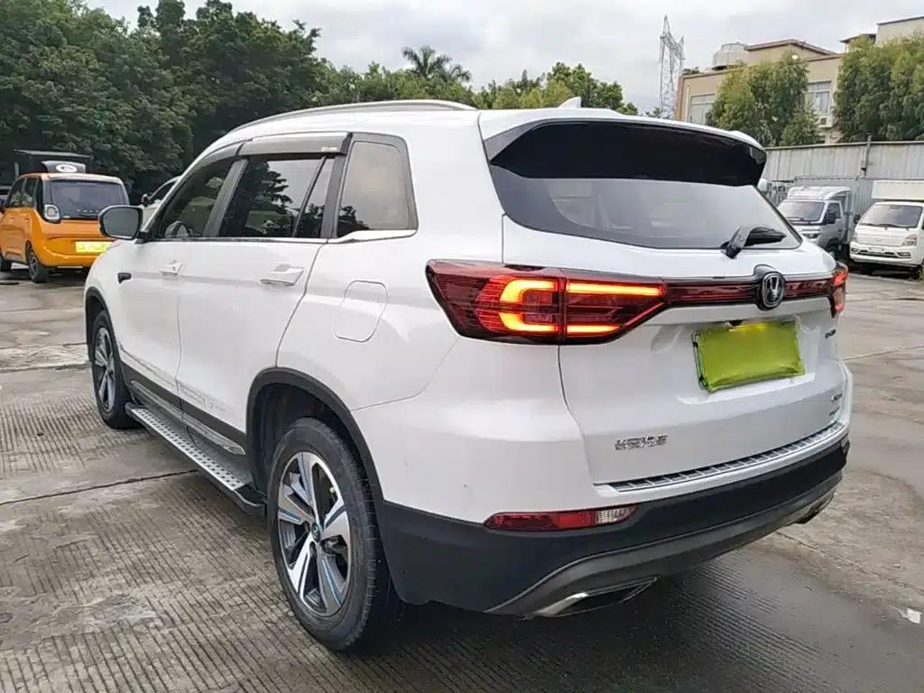 Changan CS75 New Energy 2018 1.5T PHEV Entry-level Model — миниатюра 5