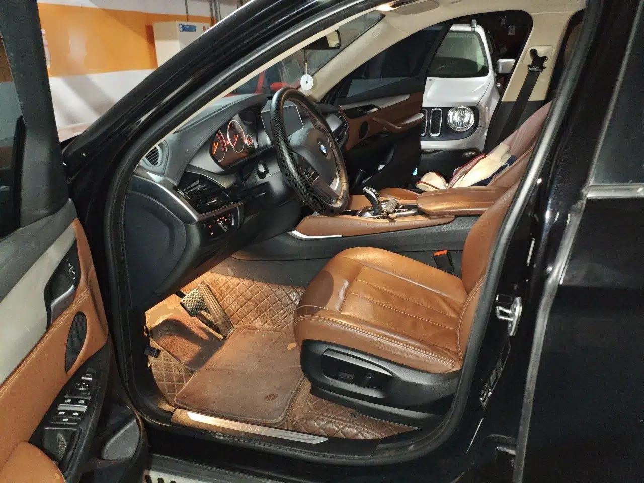 BMW X6 2017 xDrive35i Leading Model — миниатюра 16
