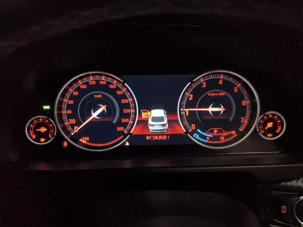 BMW X6 2018 xDrive28i — миниатюра 11