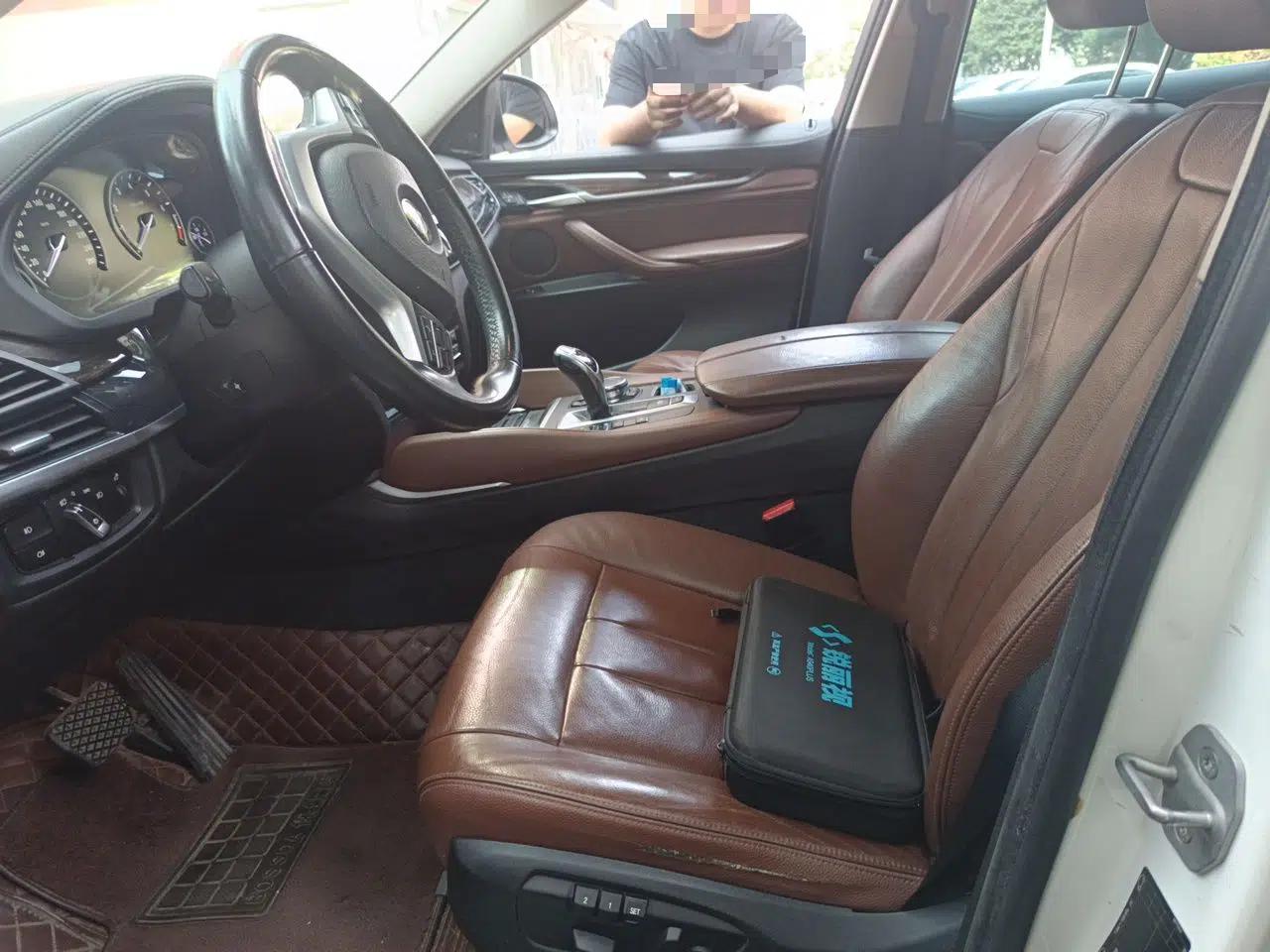 BMW X6 2015 xDrive35i Leading Model — миниатюра 15