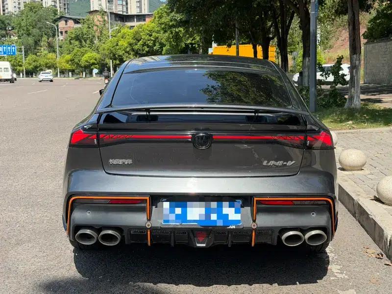Changan UNI-V 2023 1.5T Sport Edition — миниатюра 4