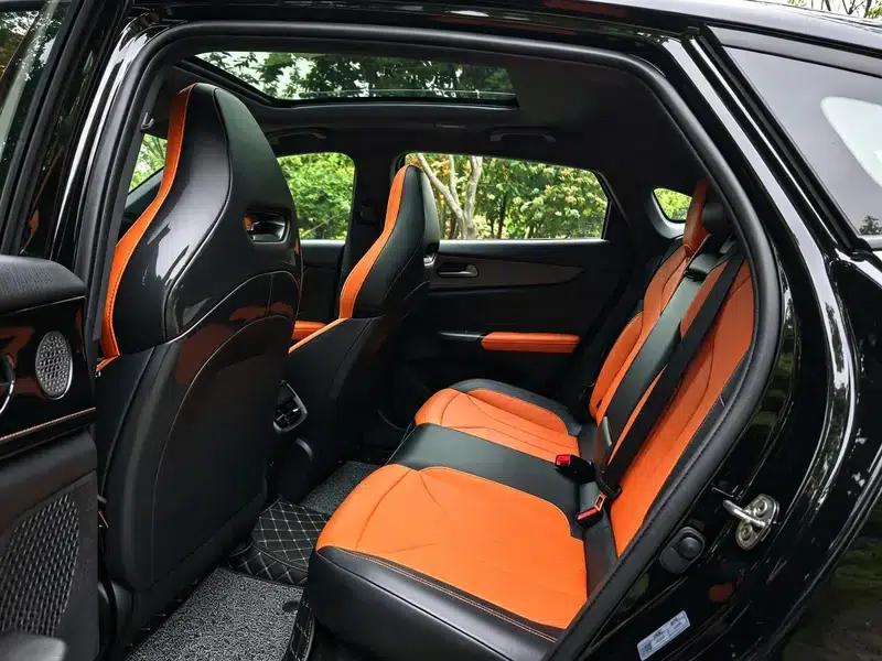 Changan UNI-V 2025 Model, Third Generation, 2.0T Sport Edition — миниатюра 15