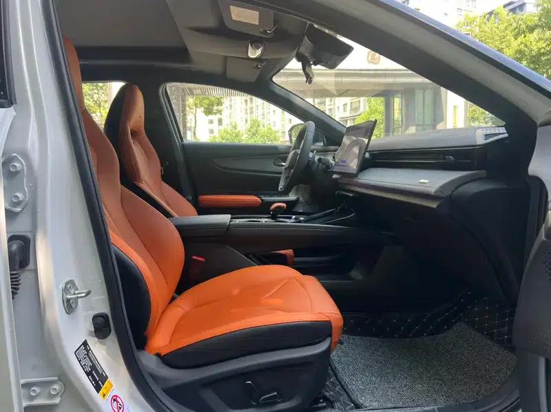 Changan UNI-V 2025 Model, Third Generation, 2.0T Sport Edition — миниатюра 12