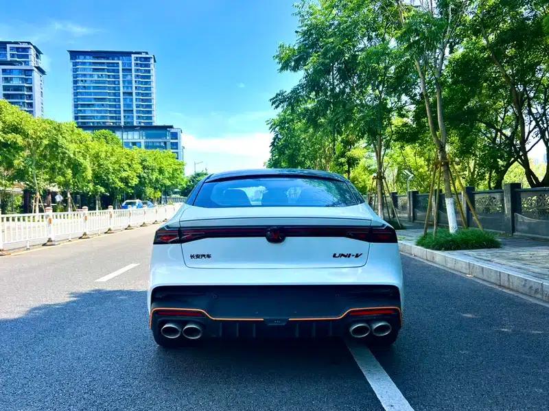 Changan UNI-V 2025 Model, Third Generation, 2.0T Sport Edition — миниатюра 5