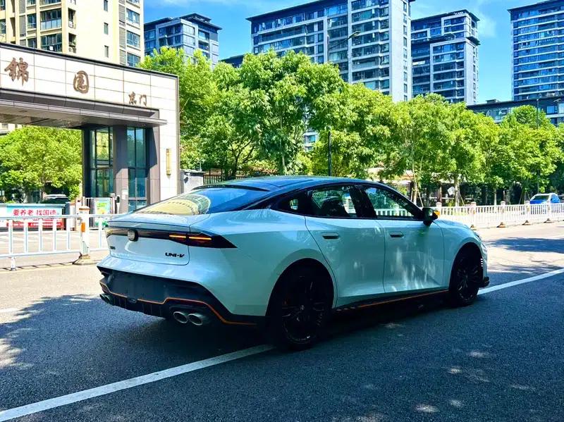 Changan UNI-V 2025 Model, Third Generation, 2.0T Sport Edition — миниатюра 6