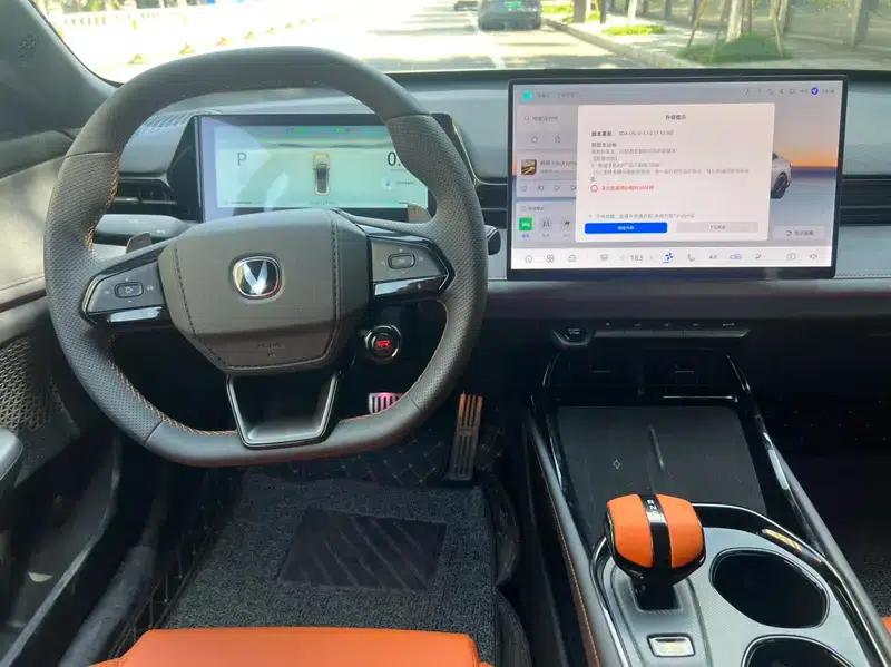 Changan UNI-V 2025 Model, Third Generation, 2.0T Sport Edition — миниатюра 8