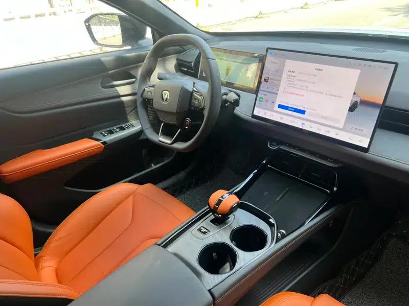 Changan UNI-V 2025 Model, Third Generation, 2.0T Sport Edition — миниатюра 10