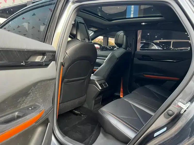 Changan UNI-V 2023 1.5T Sport Edition — миниатюра 20
