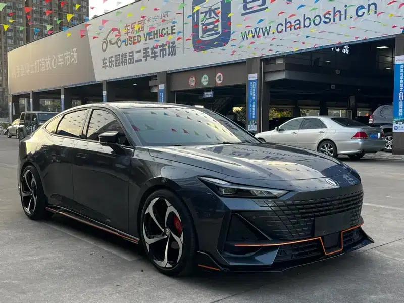 Changan UNI-V 2023 1.5T Sport Edition — миниатюра 3