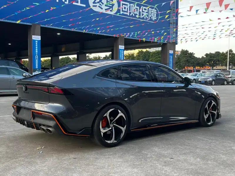 Changan UNI-V 2023 1.5T Sport Edition — миниатюра 6
