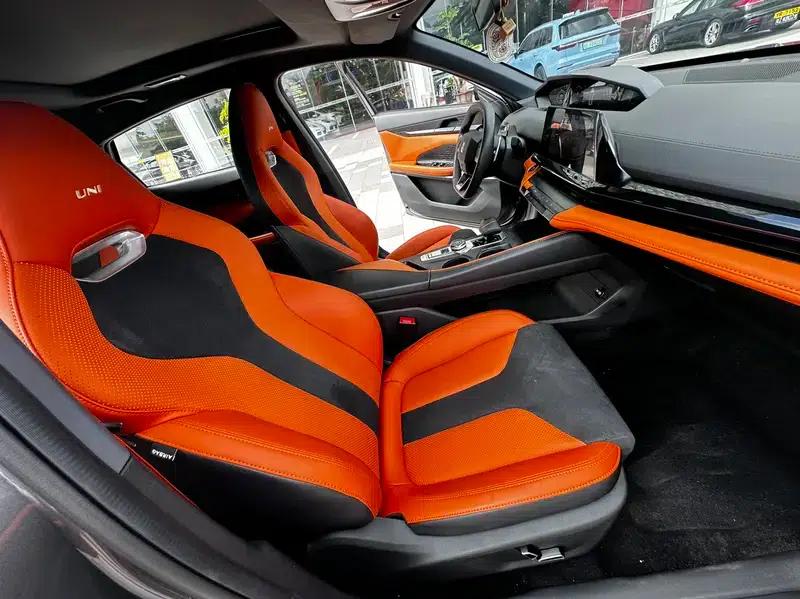 Changan UNI-V 2023 1.5T Sport Edition — миниатюра 13