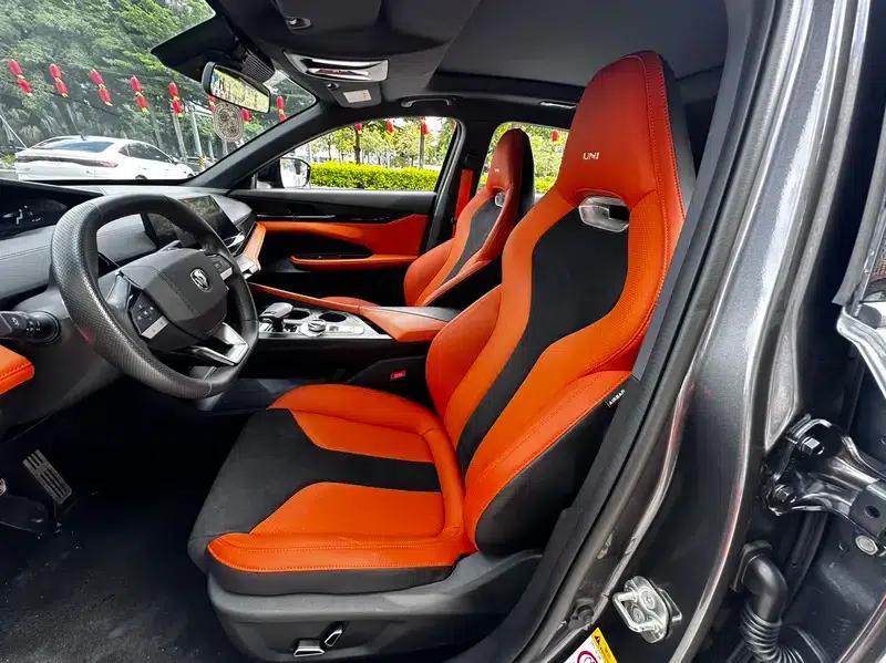 Changan UNI-V 2023 1.5T Sport Edition — миниатюра 14