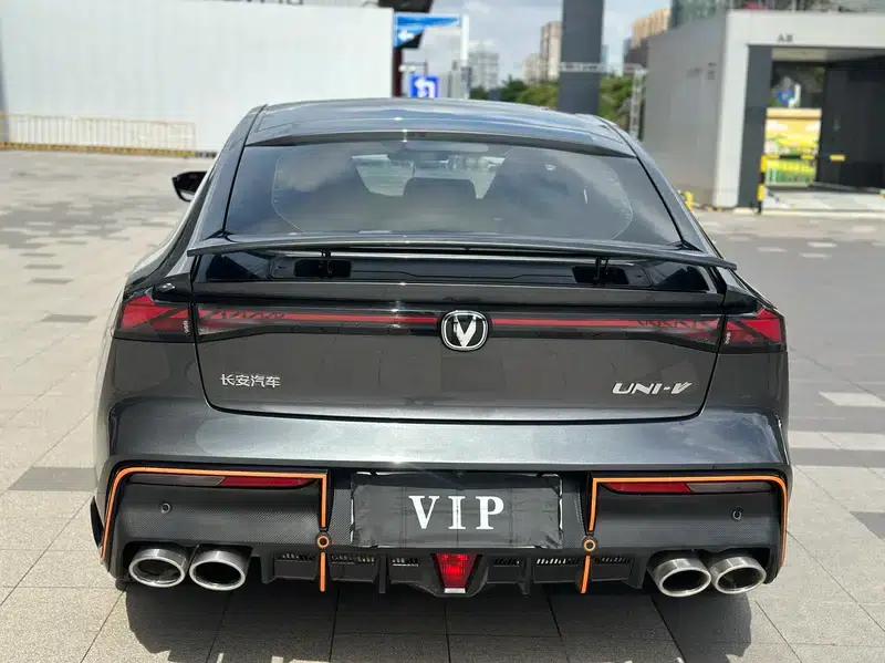 Changan UNI-V 2023 1.5T Sport Edition — миниатюра 5