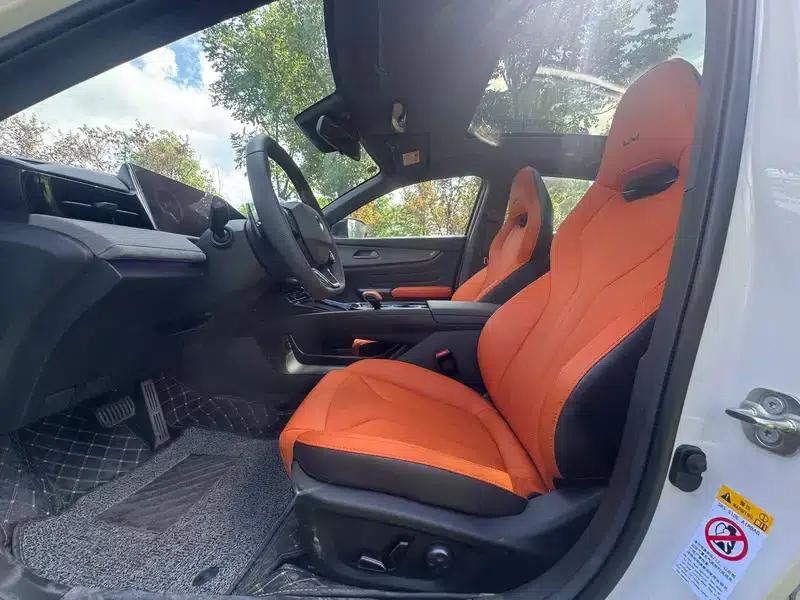 Changan UNI-V 2025 Model, Third Generation, 2.0T Sport Edition — миниатюра 10