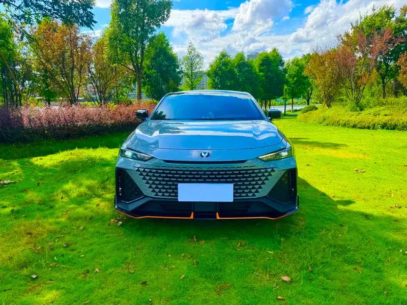 Changan UNI-V 2022 2.0T Leading Speed Edition — миниатюра 2