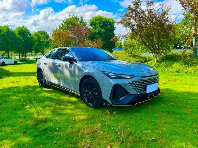 Changan UNI-V 2022 2.0T Leading Speed Edition — миниатюра 3