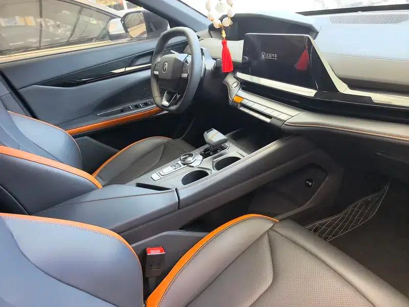 Changan UNI-V 2023 1.5T Premium Edition — миниатюра 16