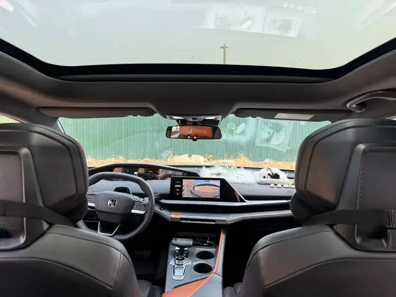 Changan UNI-V 2023 1.5T Premium Edition — миниатюра 9