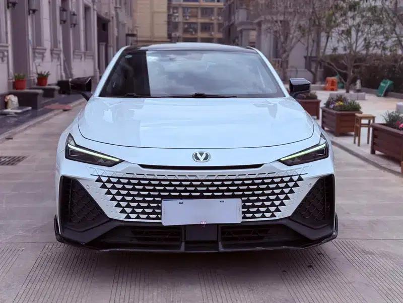 Changan UNI-V 2022 2.0T Leading Speed Edition — миниатюра 2