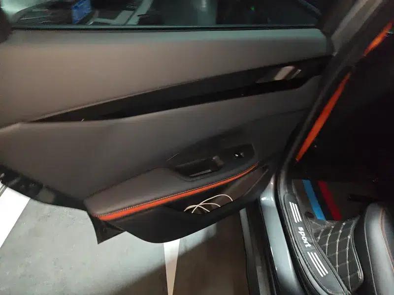 Changan UNI-V 2022 1.5T Premium Edition — миниатюра 18